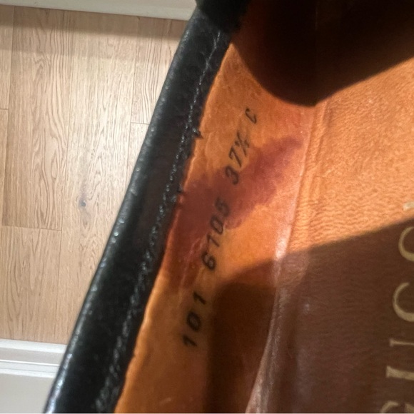 AUTHENTIC GUCCI WOMENS LOAFERS size 7.5 - Picture 4 of 7